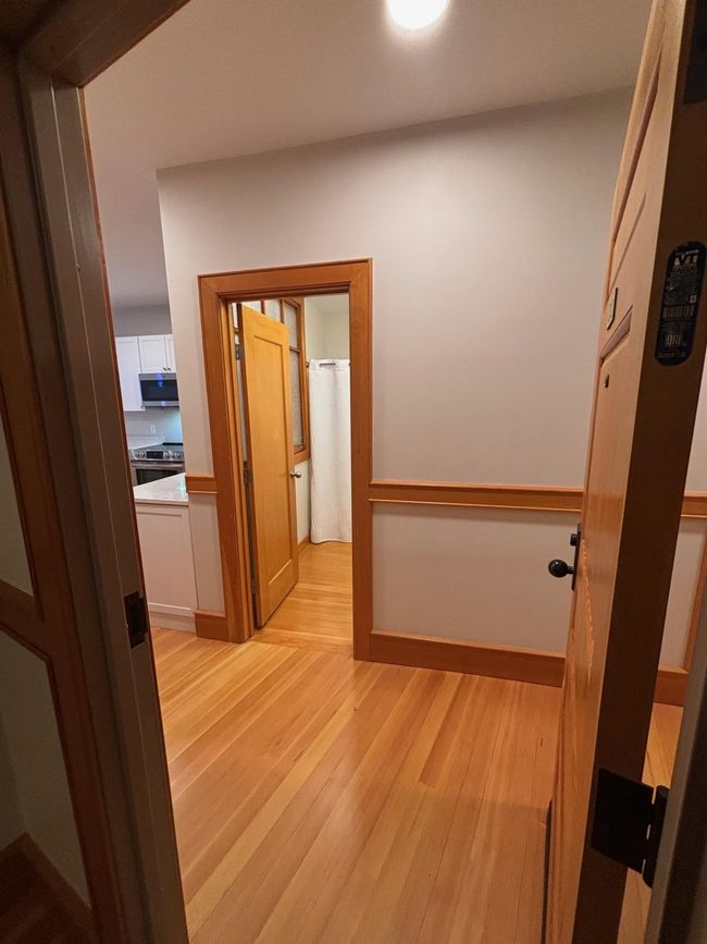 UNIT-202 - 609 Main St, Condo with 1 bedrooms, 1 bathrooms and null parking in Laconia NH | Image 4