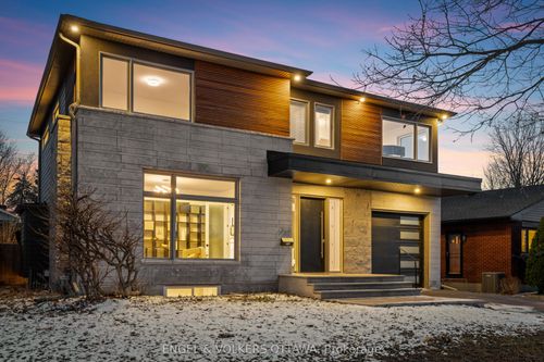 736 Sherbourne Rd, Ottawa, ON, K2A3H5 | Card Image