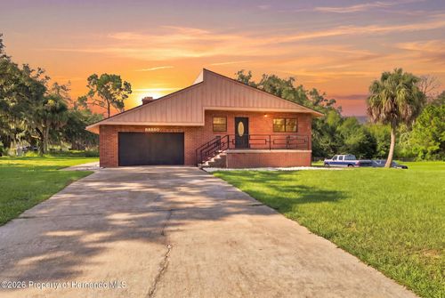 28850 Lindenhurst Dr, Wesley Chapel, FL, 33544-2870 | Card Image