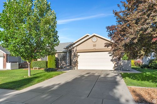 2241 N 525 E, North Ogden, UT, 84414-2933 | Card Image