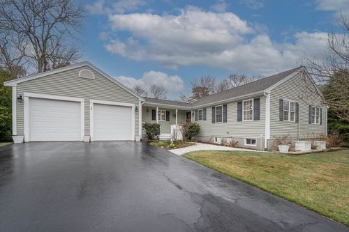 3 Lynne Rd, Wareham, MA, 02571-1985 | Card Image