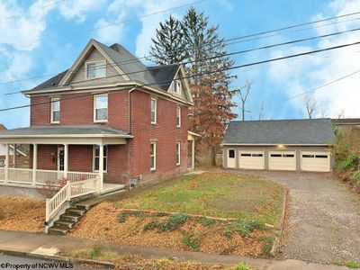 128 Grandview Avenue, House other with 4 bedrooms, 2 bathrooms and 3 parking in Morgantown WV | Image 1