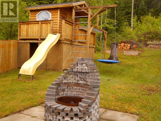 00 W Bottom Rd, Home with 3 bedrooms, 1 bathrooms and null parking in Springdale NL | Image 18