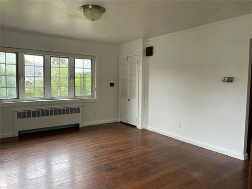 apt-1-28 Lynton Rd, Albertson, NY, 11507-2019 | Card Image