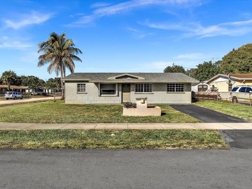 1485 Nw 32nd Ave, Lauderhill, FL, 33311-4956 | Card Image