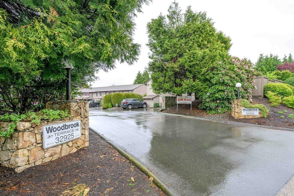 2 32925 Ferguson Way, For Sale in Abbotsford Zoocasa