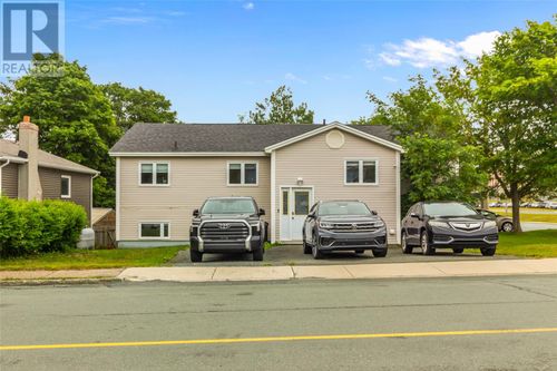 20 Thorburn Rd, Home with 6 bedrooms, 3 bathrooms and null parking in St. John's NL | Card Image