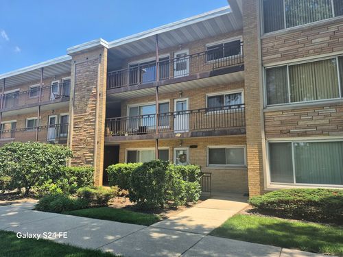 3-4921 Harlem Ave, Chicago, IL, 60656-0046 | Card Image