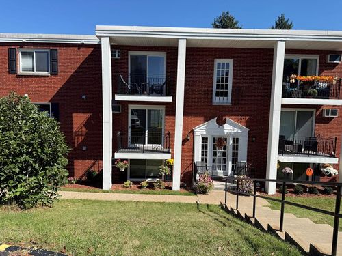 1810 National Rd, Wheeling, WV, 26003-5521 | Card Image