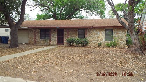 8003 Riata Ave, San Antonio, TX, 78227-2612 | Card Image
