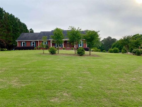 2822 Green Rd, Loganville, GA, 30052-5218 | Card Image