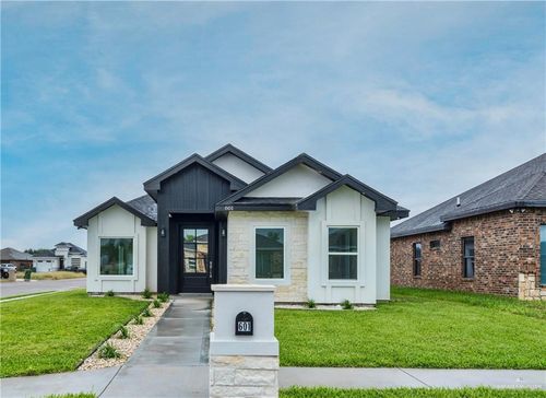 601 Moon Beam St, Rio Grande City, TX, 78582-6900 | Card Image