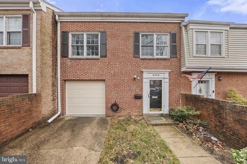 3702 12th St S, Arlington, VA, 22204-4202 | Card Image