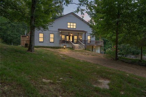 170 Rodeo Dr, Columbia, TN, 38401-6805 | Card Image