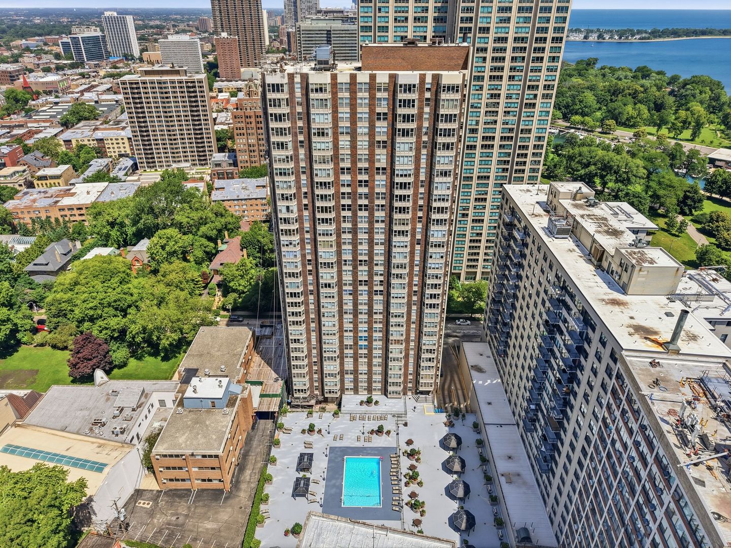 Residential in Chicago 3