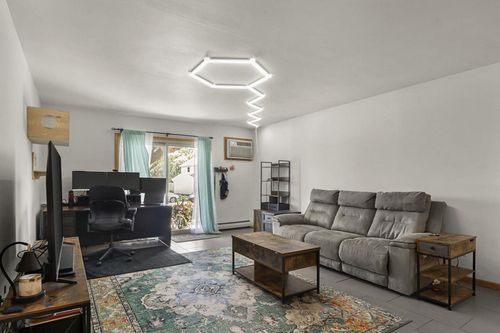5-50 Whitcomb Circle, Madison, WI, 53711 | Card Image