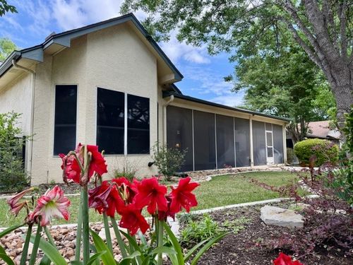 120 Mountain Laurel Way, Georgetown, TX, 78633-4714 | Card Image