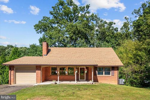 5124 Rock Springs Rd, WARRENTON, VA, 20187-8951 | Card Image