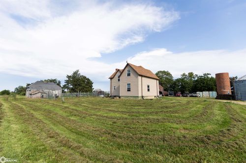 2693 305th Street, Chelsea, IA, 52215 | Card Image