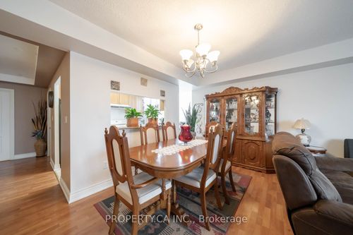 609-2088 Lawrence Ave W, North York, ON, M9N3Z9 | Card Image