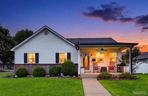 1019 W Main St, Bowling Green, MO, 63334-1250 | Card Image