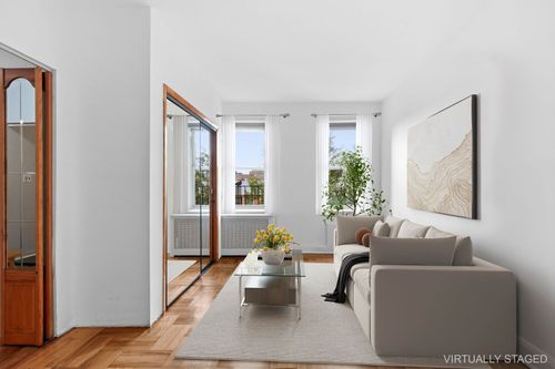 4c-48-17 42nd St, Sunnyside, NY, 11104-3154 | Card Image