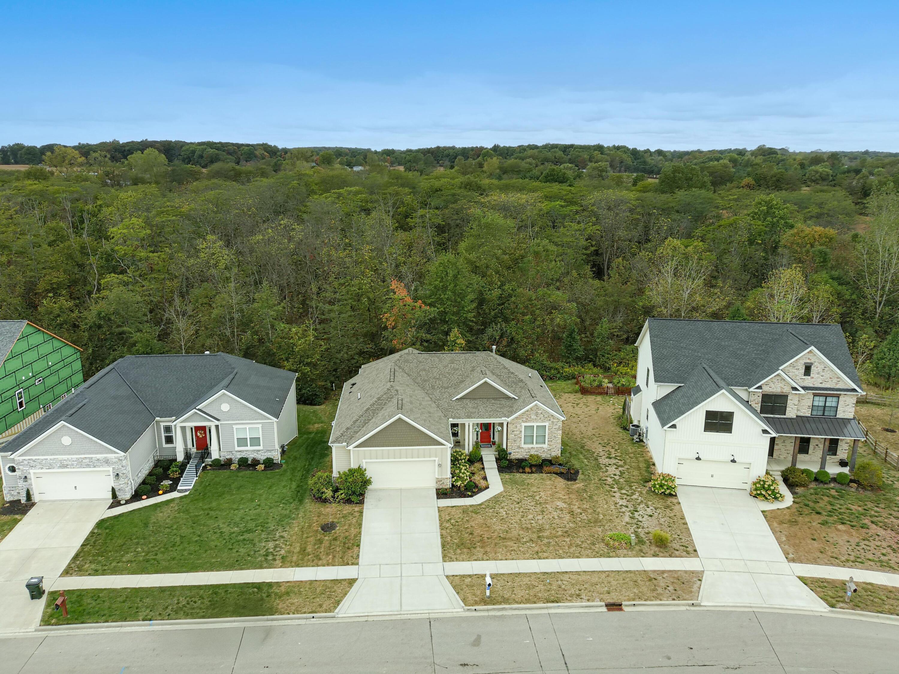Pomona Ct, Plain City, OH 43064