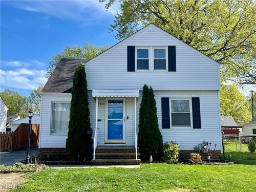 29430 Green Dr, Willowick, OH, 44095-4710 | Card Image
