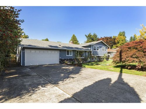 311 Se 155th Pl, Portland, OR, 97233-3152 | Card Image