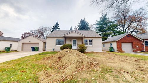 1215 Fort St, Maumee, OH, 43537-3076 | Card Image