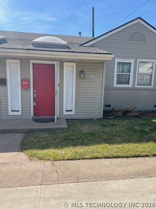 1320b-1320 E 38th St, Tulsa, OK, 74105-3336 | Card Image