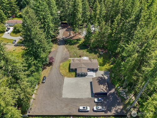 28321 305th Ave Se, Ravensdale, WA, 98051-9649 | Card Image