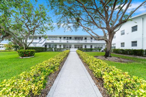 396 Windsor Q, West Palm Beach, FL, 33417-2468 | Card Image