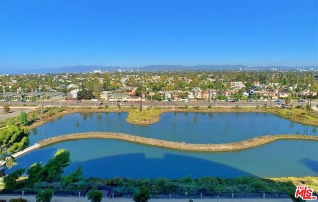 Residential in Marina Del Rey 5