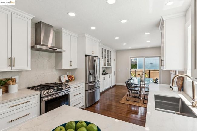 1026 Court St, House other with 4 bedrooms, 3 bathrooms and 1 parking in Alameda CA | Image 10