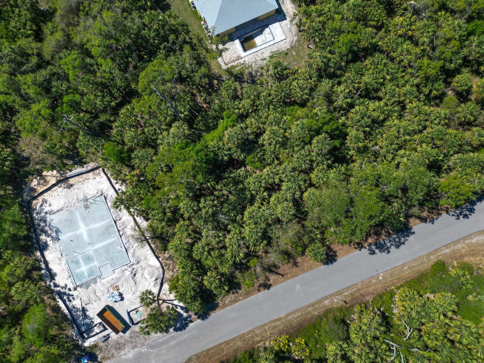 Land in NORTH PORT 2