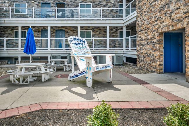 7 - 1230 Tri Motor Dr, Condo with 2 bedrooms, 2 bathrooms and null parking in Put-In-Bay OH | Image 45