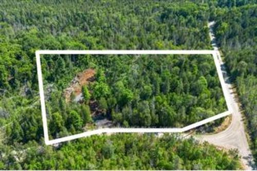 284 Limerick Lake Rd, Gilmour, ON, K0L1W0 | Card Image