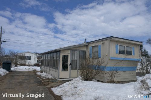 2 Montauk Rd, East Hartford, CT, 06118-2539 | Card Image