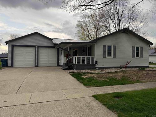 207 N Maple St, North Manchester, IN, 46962-1516 | Card Image