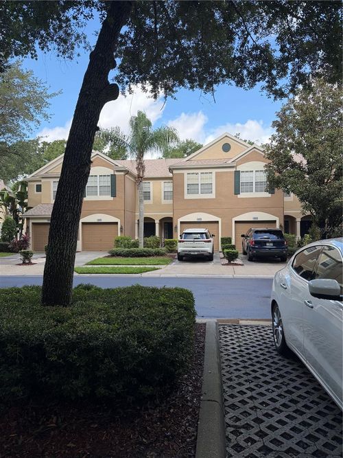 8428 Sandy Beach St, TAMPA, FL, 33634-1246 | Card Image