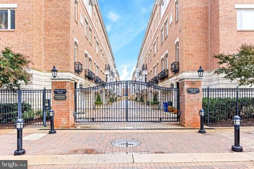 626 Ponte Villas S, BALTIMORE, MD, 21230-3958 | Card Image