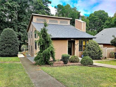 1884 Stonewood Drive, House other with 2 bedrooms, 2 bathrooms and null parking in Winston Salem NC | Image 1