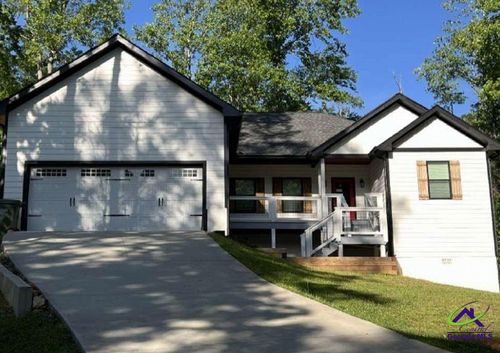 204 Yonah Springs Dr, Cleveland, GA, 30528-1086 | Card Image