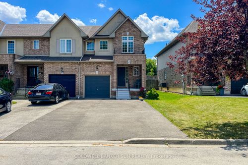 112 Meadow Wood Cres, Stoney Creek, ON, L8J3Z8 | Card Image