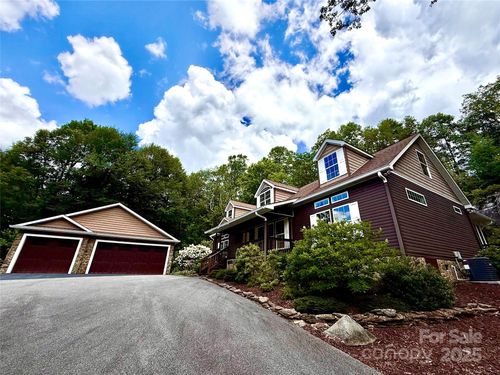 7230 Hideaway Ln, Newland, NC, 28657-7260 | Card Image
