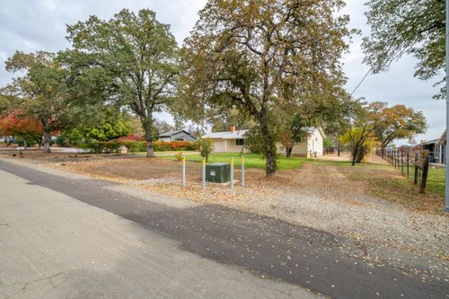 3565 Anthony St, Cottonwood, CA, 96022-9510 | Card Image