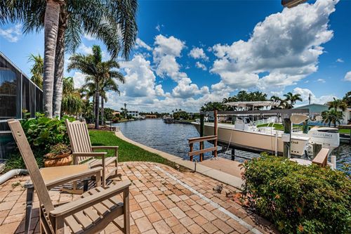 1496 49th Ave Ne, ST PETERSBURG, FL, 33703-4122 | Card Image