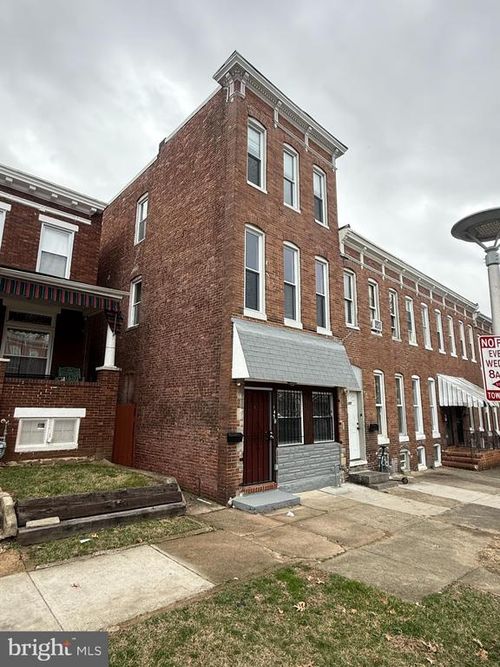 145 Collins Ave, BALTIMORE, MD, 21229-3604 | Card Image