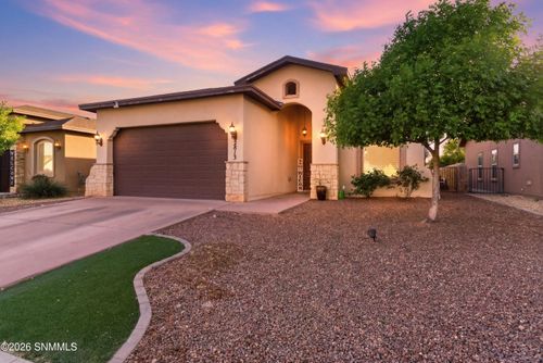 2813 San Gabriel Dr, Sunland Park, NM, 88063-8600 | Card Image